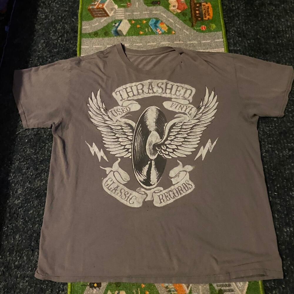 Thrashed vinyl classic records T-shirt